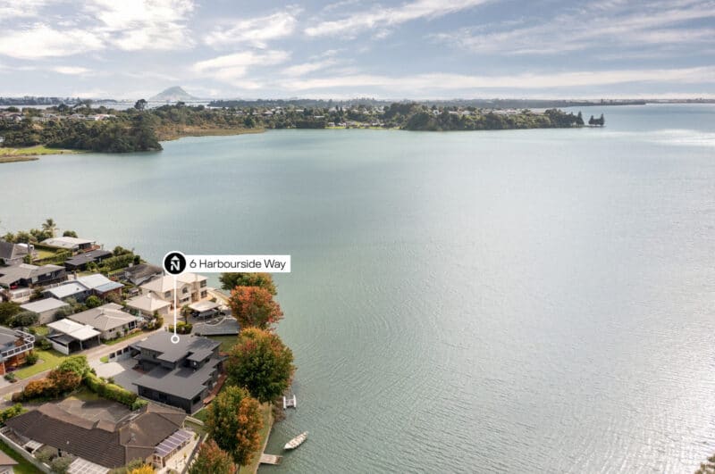 Waterfront Living with Dual Accommodation