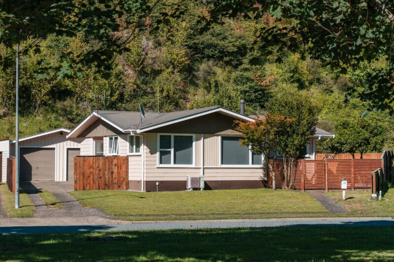 Effortless Easy Living