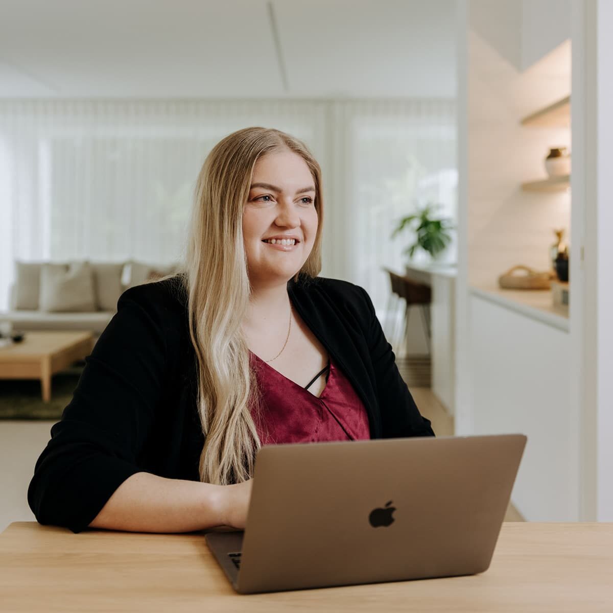 1 Shannen Profile Portraits Web 1 Shannen Profile Portraits Web